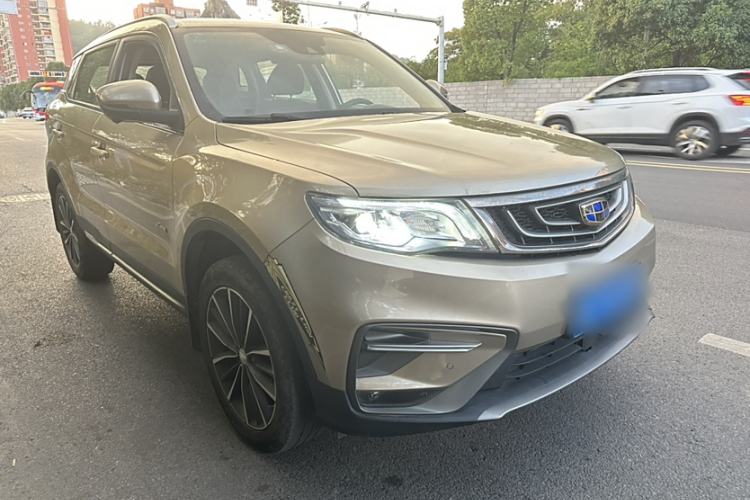 Used Geely Auto Emgrand X7 Sport 2018 1.8TD Automatic Two-Wheel Drive ZhiZun Model with 4G Connectivity
