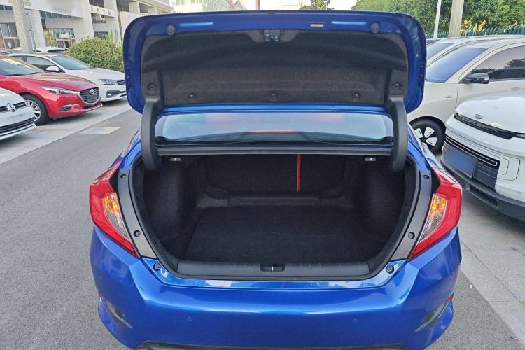 Used Honda Civic 2019 220TURBO Manual Jinkong Edition China VI
