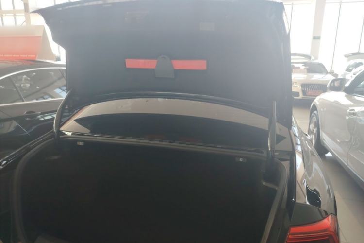 Used Volkswagen Magotan 2020 330TSI DSG Leading Model
