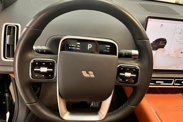 Used Li Auto L7 2023 Air model
