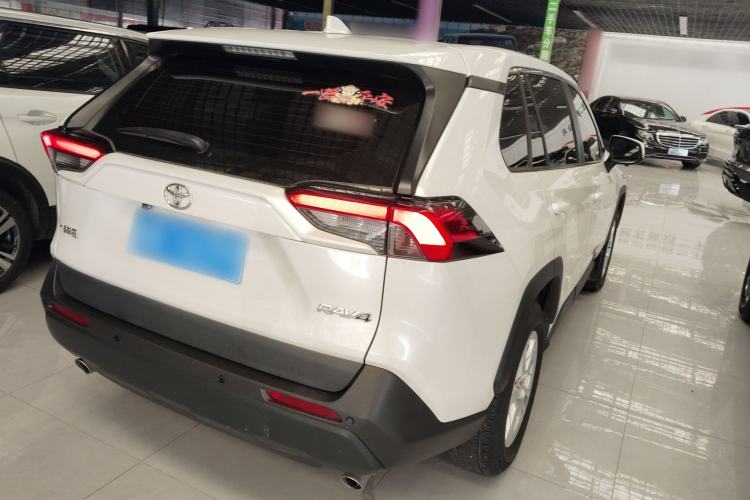 Used Toyota RAV4 2022 2.0L CVT Two-Wheel Drive Urban Edition
