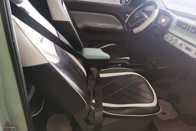 Used Wuling Hongguang MINIEV 2021 Macaron Fashion Edition Lithium-Ion Battery
