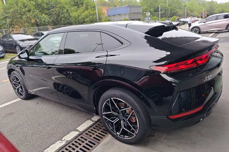 Used BYD Song L EV 2025 Intelligent Driving Version 602 km Range LiDAR-equipped All-Wheel-Drive Type
