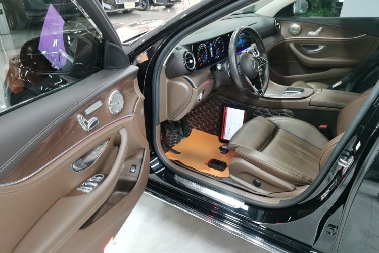 Used Mercedes-Benz E-Class 2022 E 260 L
