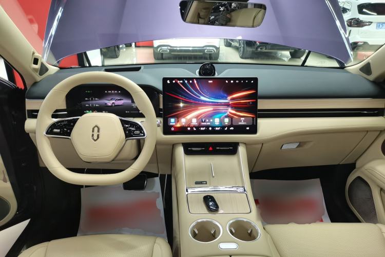 Used Hima AITO M5 2025 Extended-Range Ultra All-Wheel-Drive Version
