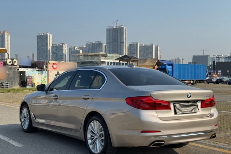 Used BMW 5 Series 2019 525Li Luxury Package
