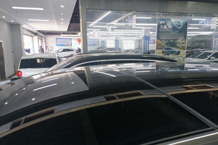 Used ONVO Luxeed L90 
