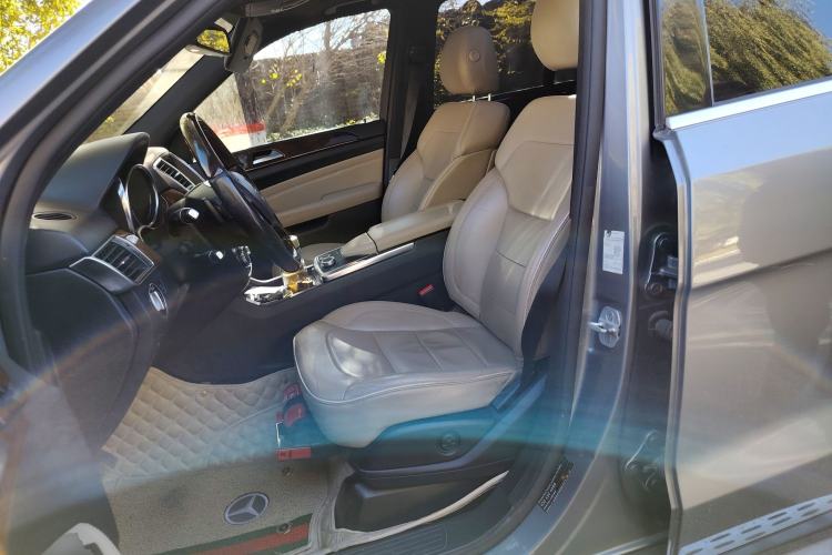 Used Mercedes-Benz M-Class 2014 ML 400 4MATIC Luxury Model
