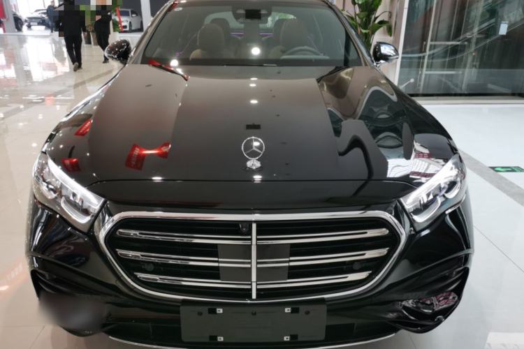 Used Mercedes-Benz E-Class New Energy 2024 E 350 e L Plug-in Hybrid Sports Sedan