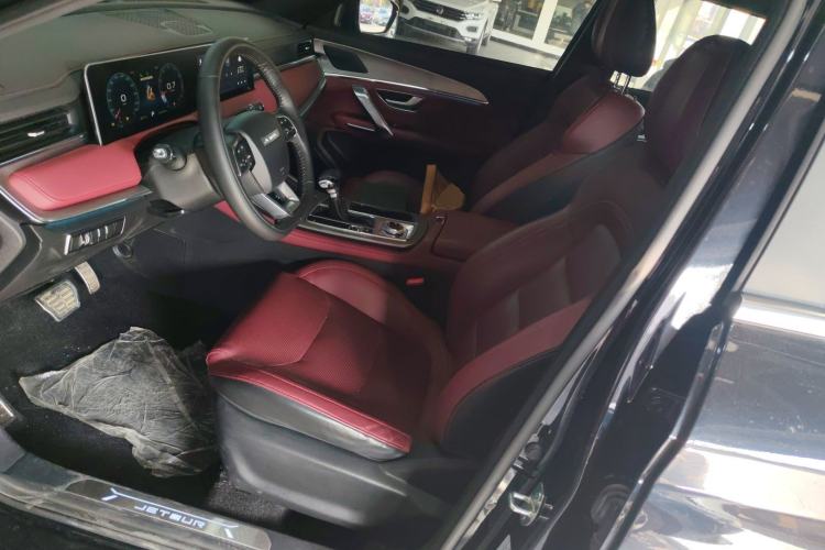 Used JETOUR X70 PLUS 2021 1.5T DCT Mountain 5-Seater
