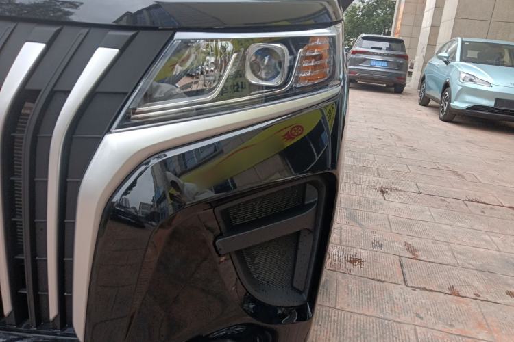 Used  Ruisheng Ace M7 2026 Model 1.6L Manual Standard Wheelbase Comfort 7-seater
