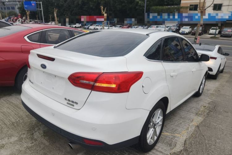 Used Ford Focus 2015 Sedan EcoBoost 180 Automatic Elite Model
