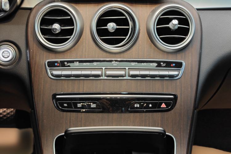 Used Mercedes-Benz GLC 2021 GLC 300 L 4MATIC Dynamic Model