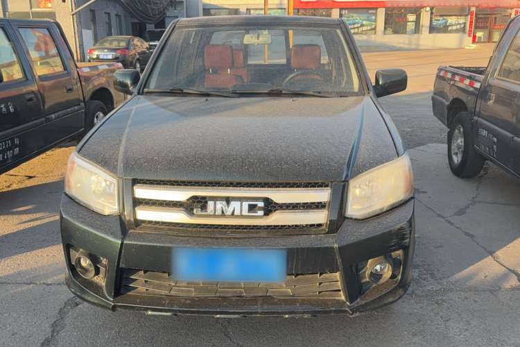 Used JMC Baodian 2016 2.8T New Value-Added Diesel Two-Wheel Drive Standard Cargo Luxury Version JX493ZLQ4G
