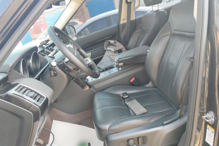 Used Land Rover Discovery 2017 3.0 SC V6 SE