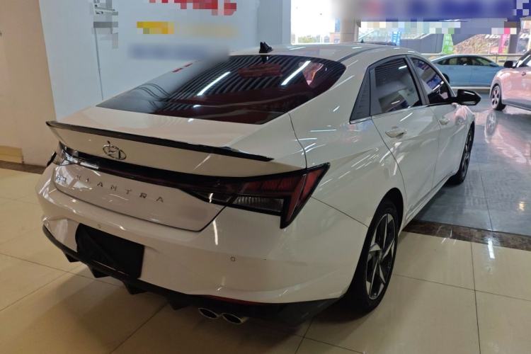 Used Hyundai Elantra 2022 240TGDi DCT LUX Prestige Edition