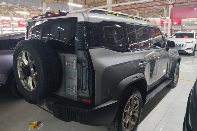 Used JETOUR Traveler 2023 2.0T Four-Wheel Drive Conqueror
