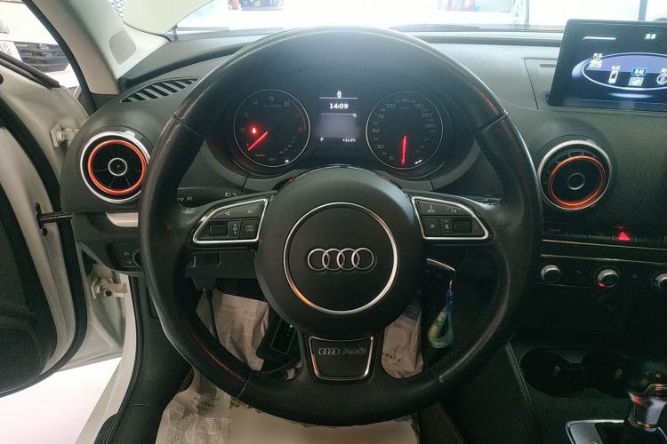 Used Audi A3 2016 Limousine 35 TFSI Prestige Edition
