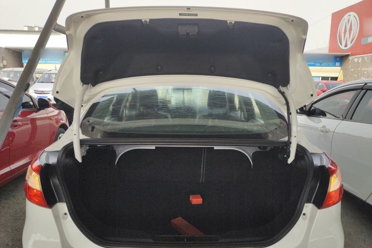 Used Ford Focus 2012 Sedan 1.6L Manual Fashion Edition