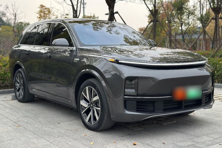 Used Li Auto L8 2023 Pro Model
