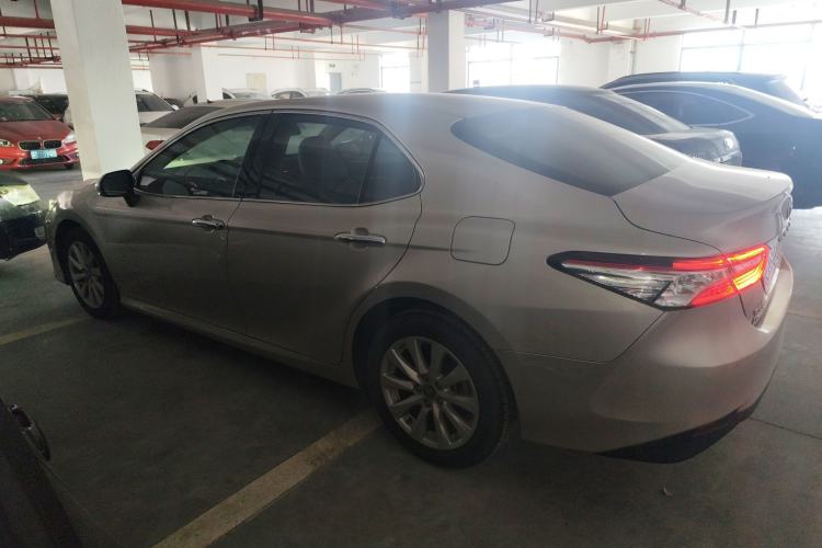Used Toyota Camry 2018 2.0G Luxury Edition