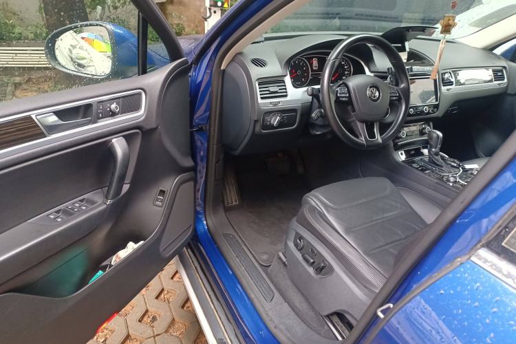 Used Volkswagen Touareg 2017 3.0 TSI Touareg Model
