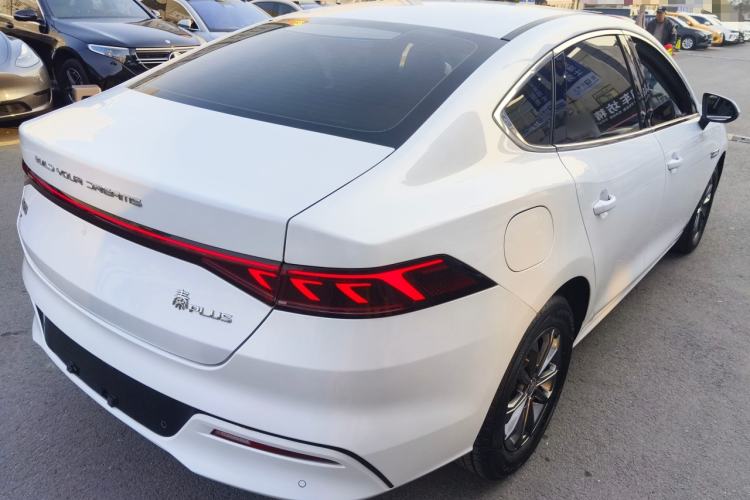 Used BYD Qin PLUS 2021 EV 400KM Leading Comfort Edition
