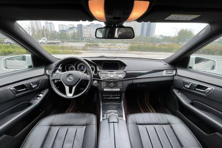 Used Mercedes-Benz E-Class 2015 Facelift E 200 L Sport Edition
