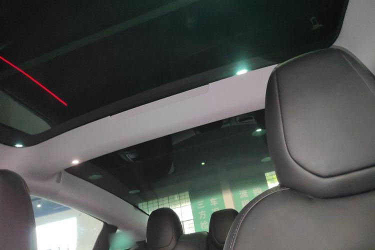 Used Tesla Model 3 2023 Long-Range All-Wheel-Drive Version
