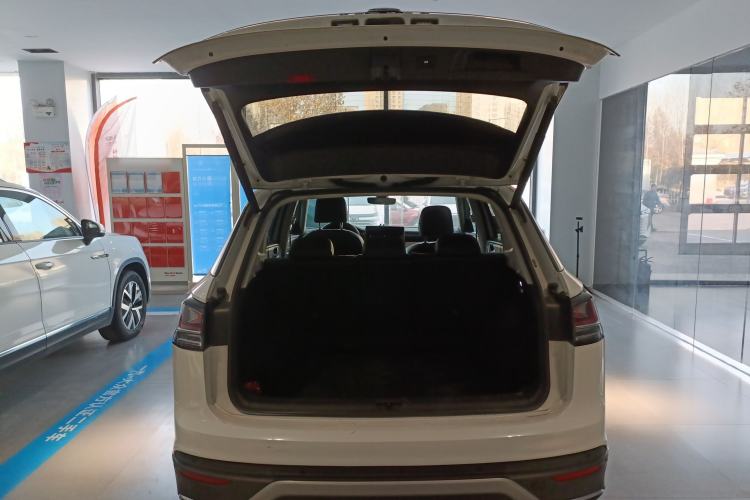 Used Volkswagen Tayron 2023 300TSI Two-Wheel-Drive Luxury Plus Advanced Edition