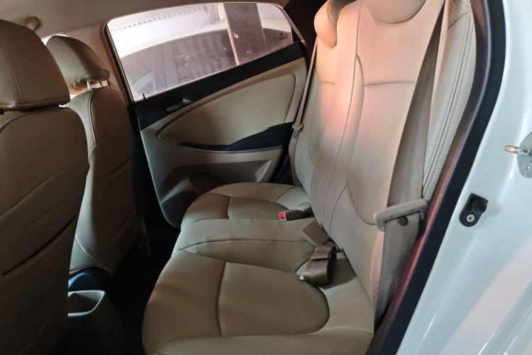 Used Hyundai Verna 2014 1.4L Automatic Smart GLS
