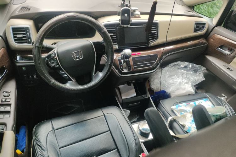 Used Honda Odyssey 2015 2.4L Luxury Edition