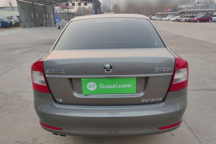 Used Skoda Octavia 2014 1.4TSI DSG Yijun Edition
