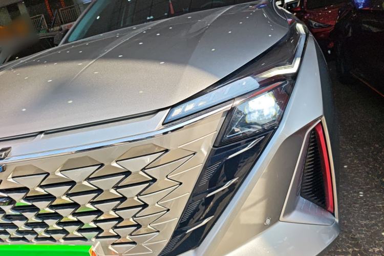 Used Oshan Z6 2023 Blue Whale 1.5T DCT Smart Edition
