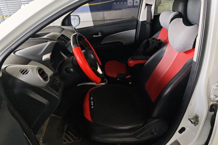 Used Oshan Benni E-Star 2021 National Edition Xin Yue Version (Fast-Charging Edition) Lithium Iron Phosphate (31.95 kWh)