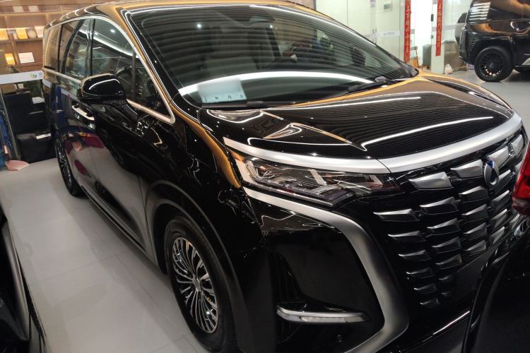 Used Denza D9 2024 DM-i 1050 Luxury Model