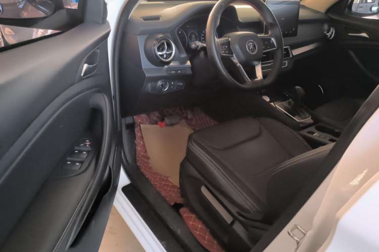 Used BYD Song 2020 Classic Edition 1.5T Automatic Elite Model
