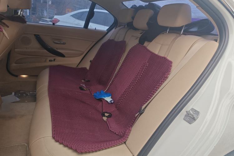 TDK.VehicleDetails.img