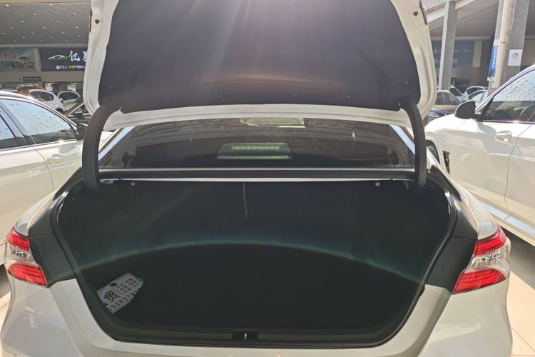 Used Toyota Camry 2019 2.0G Luxury Edition China VI Standard