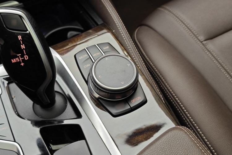 Used BMW 5 Series 2019 Facelifted 525Li Luxury Package
