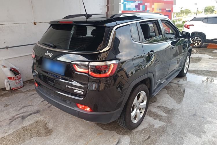 Used  Compass 2017 200T Automatic Family Edition