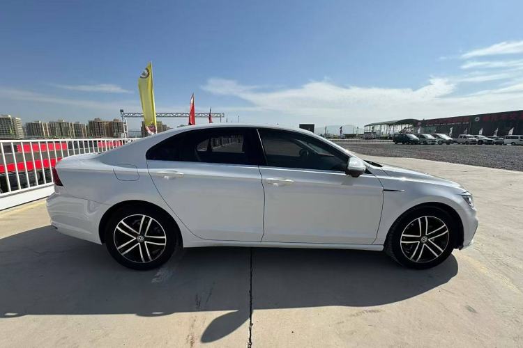 Used Volkswagen Lamando 2021 280TSI DSG Comfort Edition
