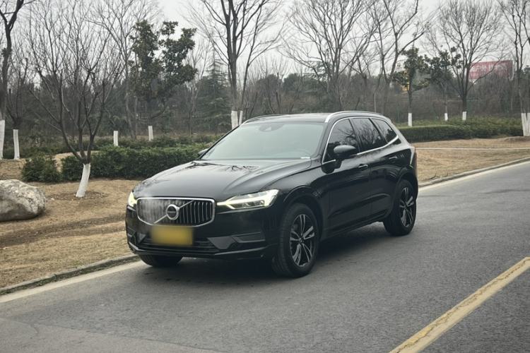 Used Volvo XC60 2019 T5 4x4 Smart Edition China V Standard