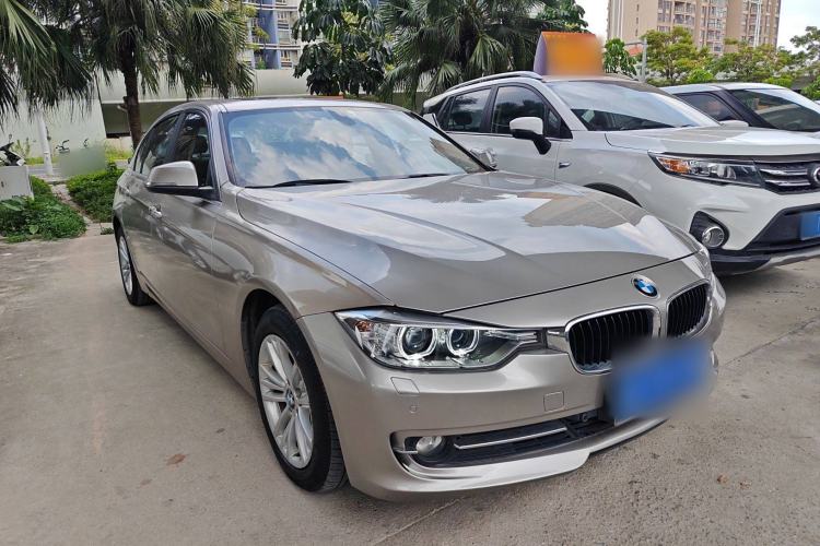 Used BMW 3 Series 2015 316Li Fashion Model
