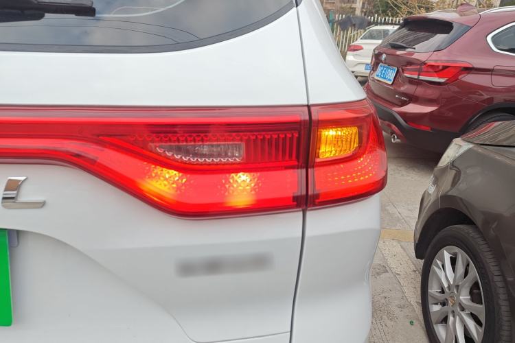 Used Haval M6 2021 PLUS 1.5T DCT Luxury Smart Connectivity Model