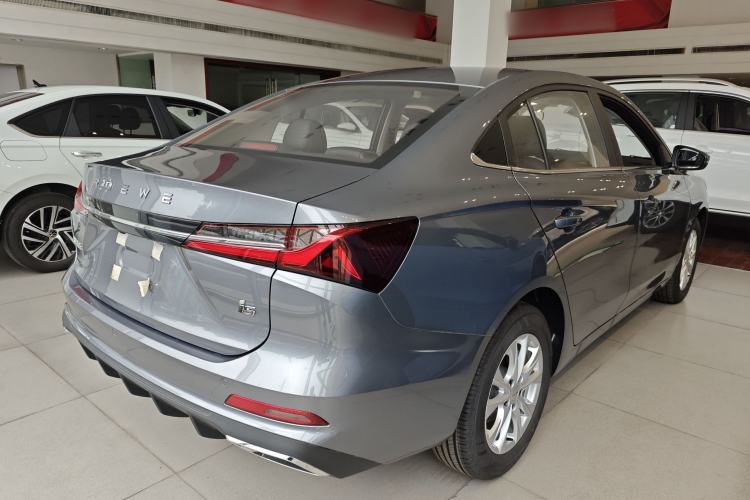 Used Roewe i5 2023 1.5L CVT Luxury Edition