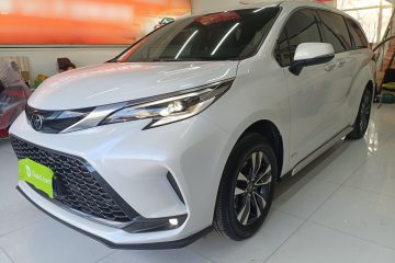 Used Toyota Granvia 2024 2.5L Hybrid Luxury Edition