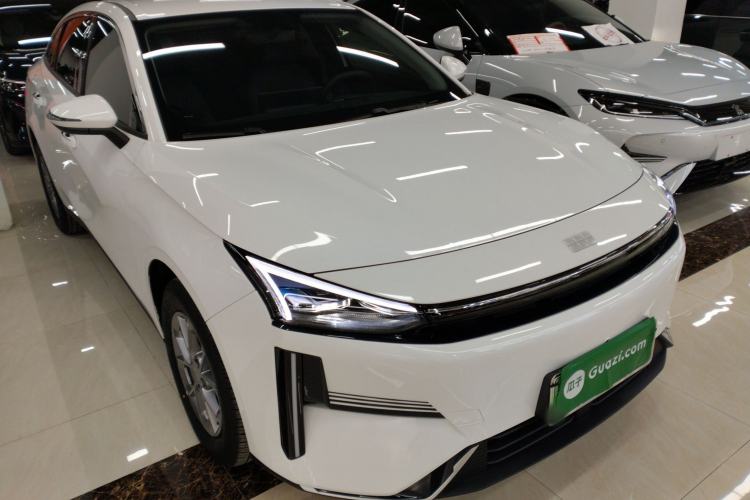 Used  L6 2025 EM-i 60km Launch Edition
