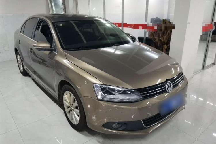 Used Volkswagen Sagitar 2014 1.4TSI Automatic Luxury Model
