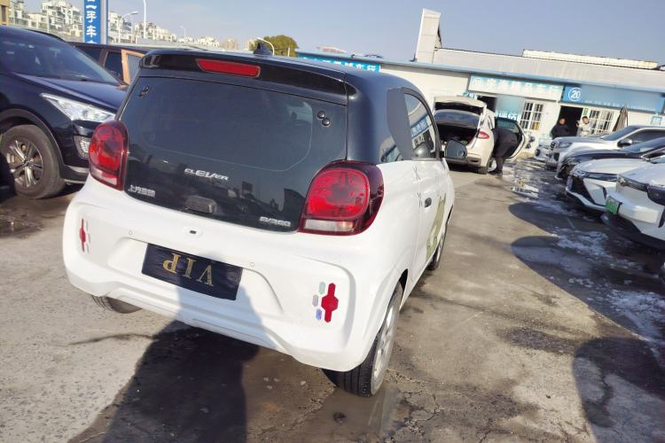 Used Roewe Clever 2022 311km QiQi BoBo Edition
